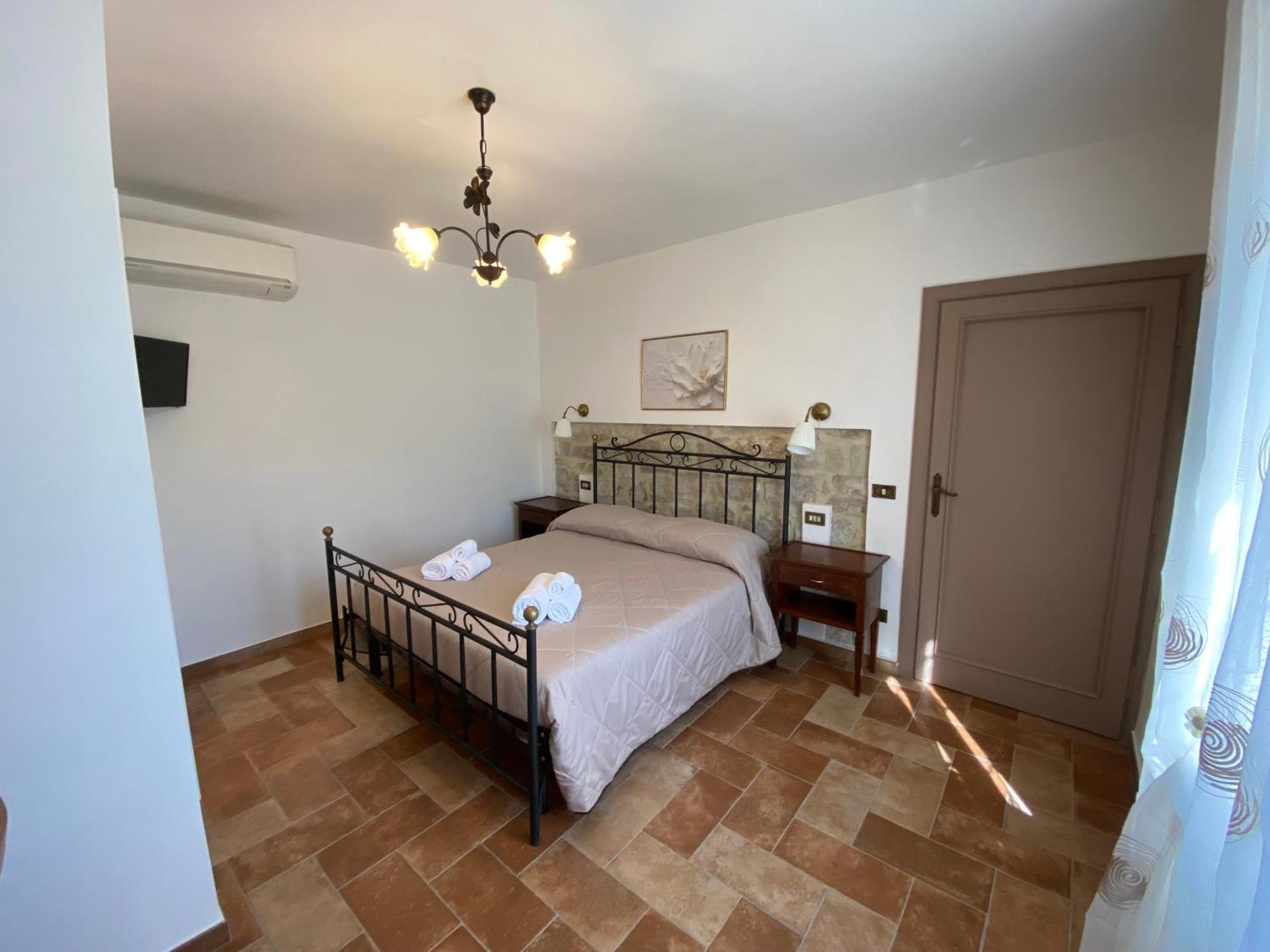Bed and Breakfast La Casa Di Nonna Tella Lenola Exteriér fotografie